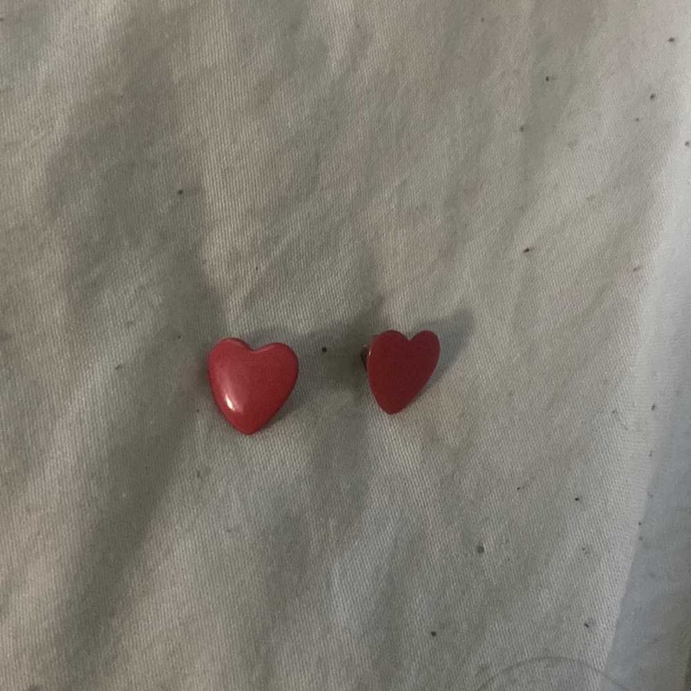 Vintage Pink Heart Earrings!